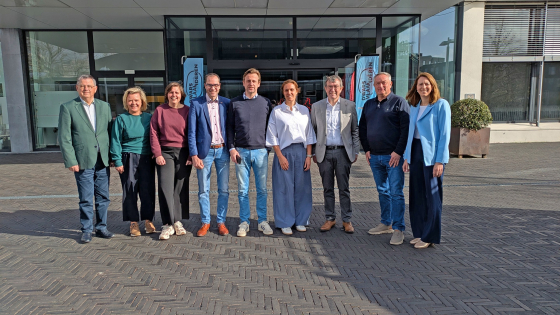 Marie Van Tieghem met het huidige college van burgemeester en schepenen